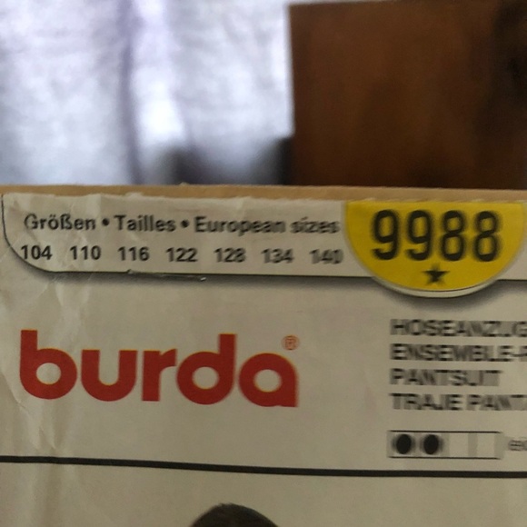 Burda Kids Ensemble Pattern - Picture 3 of 7